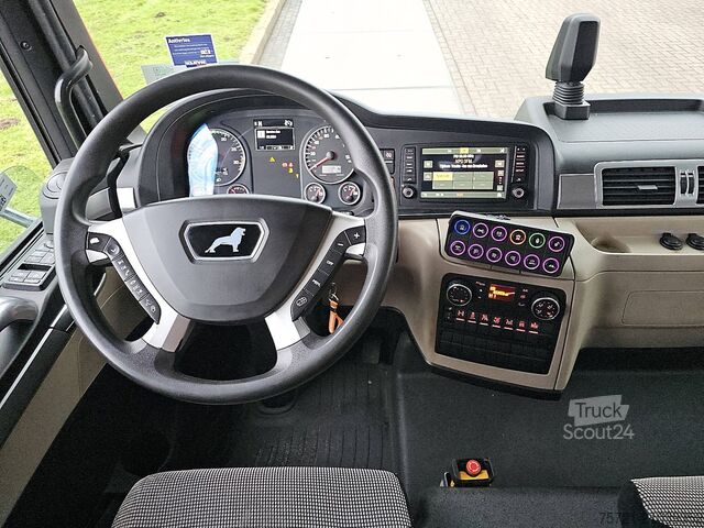 Fourgon porte-voitures M.A.N. 8.220 TGL 8.8T BOTTIE LIFT 8T