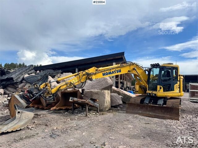 Rupsgraafmachine Komatsu PC138US-11 Excavator with Rototilt and Grading Buc