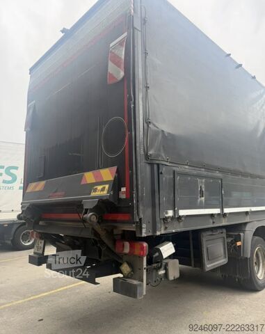 شاحنة بمسطحة ومشمع Mercedes-Benz Atego 1223