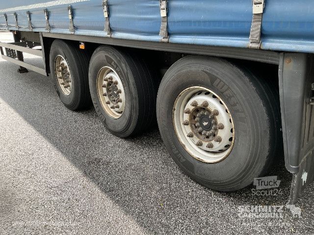 Open semitrailer with tarp Schmitz Cargobull Curtainsider Standard
