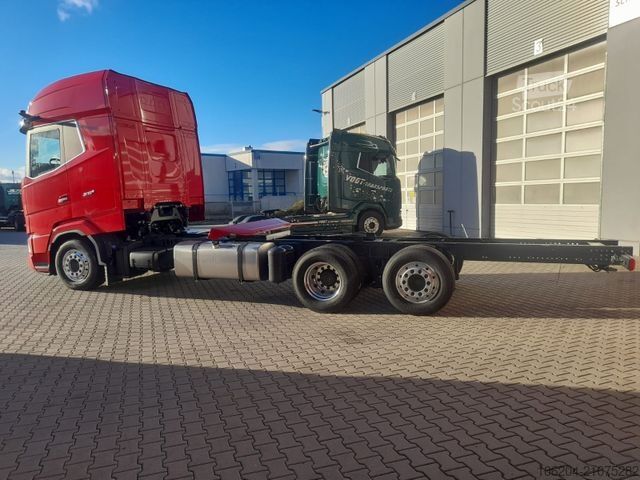 LKW-Fahrgestell DAF XG+530 FAN Kamera Waage Alcoa Intarder