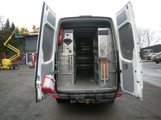 Kastenwagen VOLKSWAGEN Crafter 2EKE2, Werkstatt Ausbau Sortimo