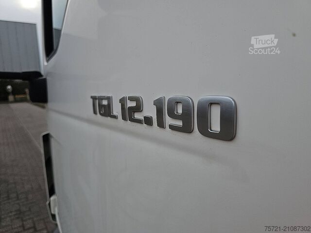 Gesloten bak M.A.N. 12.190 TGL