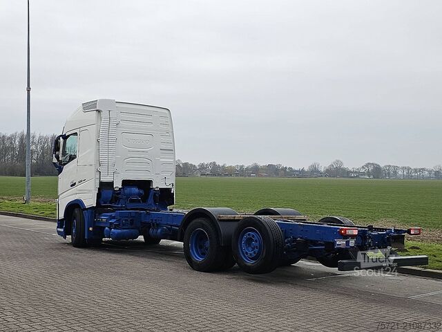 Πλαίσιο με καμπίνα VOLVO FH 500 6x2*4