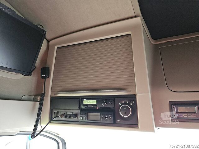 Πλαίσιο με καμπίνα VOLVO FH 500 6x2*4