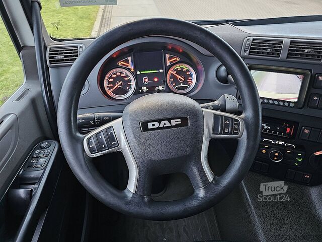 Tarpaulin DAF CF 260 19T TAILLIFT AIRCO