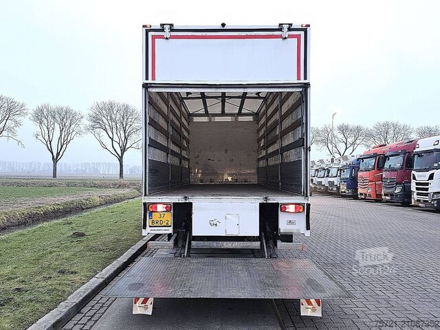 Tarpaulin DAF CF 260 19T TAILLIFT AIRCO