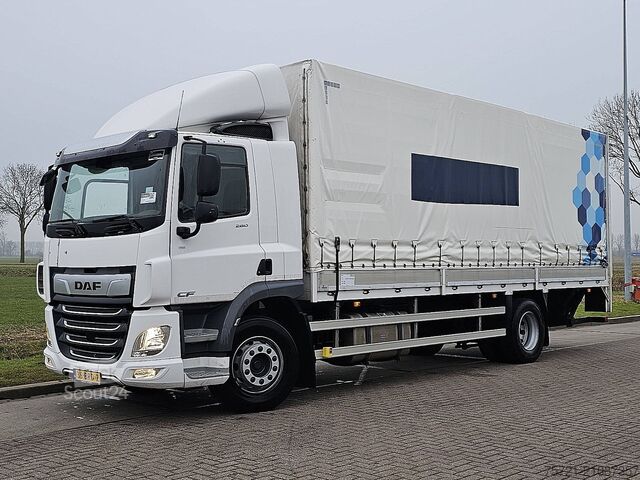 Tarpaulin DAF CF 260 19T TAILLIFT AIRCO