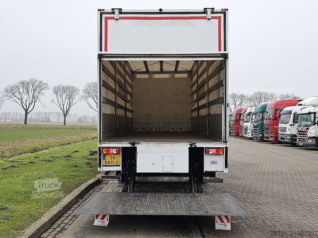 Tarpaulin DAF CF 260 19T TAILLIFT AIRCO