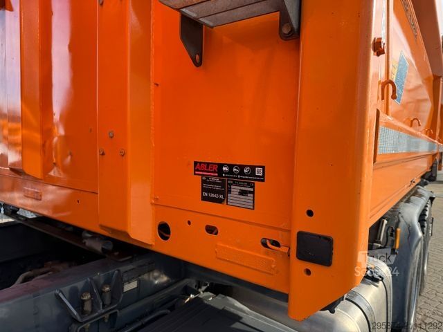 Trojstranný sklápací nákladný automobil MERCEDES-BENZ 2648 Actros 6x6 HAD 3-S. Kipper Bordmatic