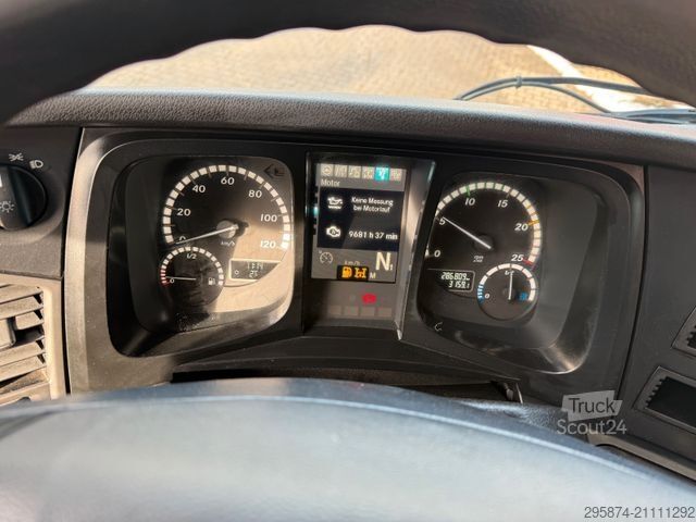 Trojstranný sklápací nákladný automobil MERCEDES-BENZ 2648 Actros 6x6 HAD 3-S. Kipper Bordmatic