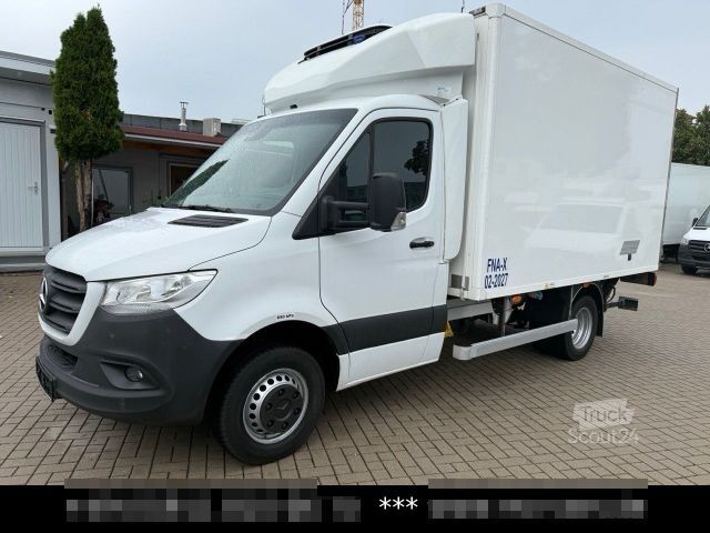 Koelwagen met geïsoleerde laadbak MERCEDES-BENZ Sprinter 514 CDi Kühl. Carrier 350 LBW No 516-12