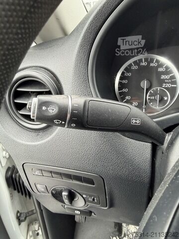 Furgon blaszak mercedes-benz Vito 111 Kasten/ Sitzheizung/ PTC