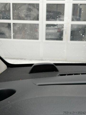 Furgon blaszak mercedes-benz Vito 111 Kasten/ Sitzheizung/ PTC