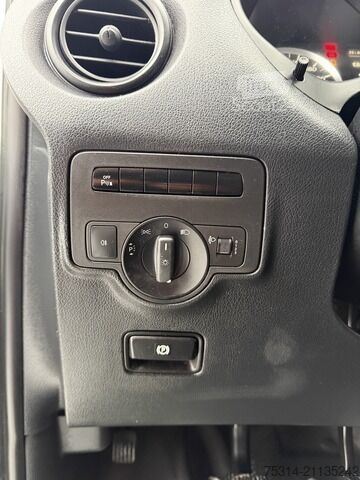 Furgon blaszak mercedes-benz Vito 111 Kasten/ Sitzheizung/ PTC