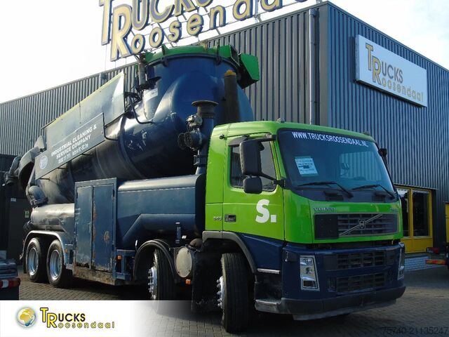 Suction vehicle Volvo FM 340 + NAAKTGEBOREN 15.000L + 8x4 + tipper + ...