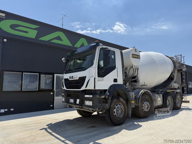 Autobetoniere Iveco Trakker 410T50 CIFA 13cbm 8x4 40Ton