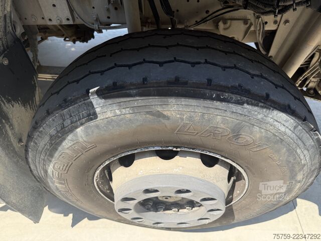 Autobetoniere Iveco Trakker 410T50 CIFA 13cbm 8x4 40Ton