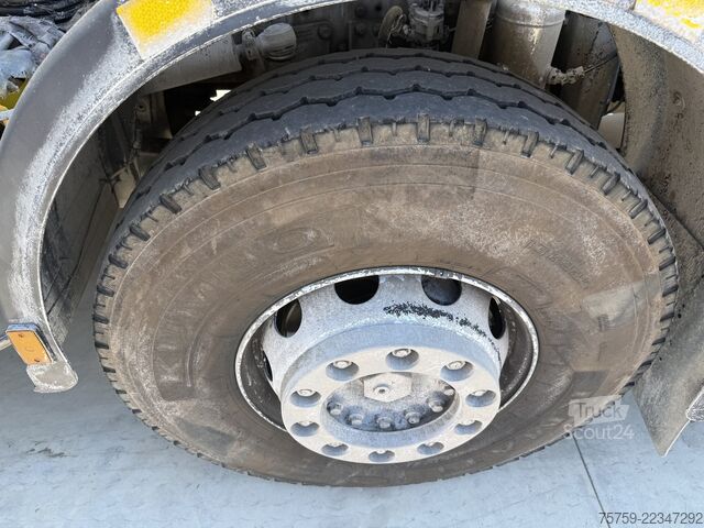 Autobetoniere Iveco Trakker 410T50 CIFA 13cbm 8x4 40Ton