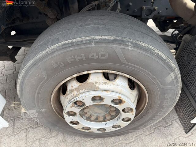 Tracteur routier standard Mercedes-Benz Axor 1840 Kipphydraulik Euro 5 Klima Blatt Luft