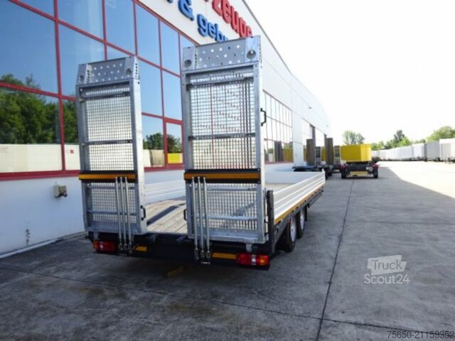 Нископроходен ремарке Möslein TTT 13 6,2 BR Weiß  Neuer 13 t GG Tandemtieflader mit Breiten Rampen