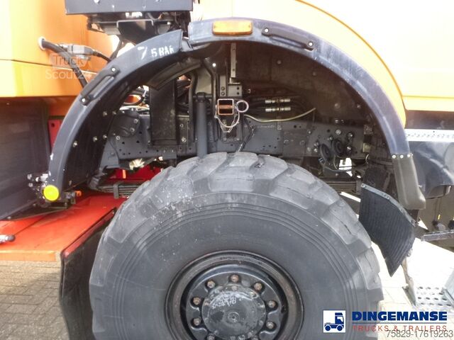 Schneeräumer Mercedes SK 2031 4x4x4 Schmidt CJS9 airport sweeper snow...