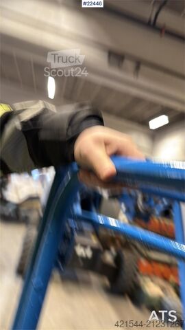 Teleskooppinen alusta Genie S-65xc telescopic lift for sale with a basket lift