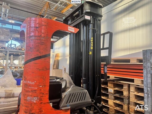 Carrello elevatore Rocla S16 reach truck with charger