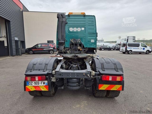 Standard nyergesvontató Volvo FMX