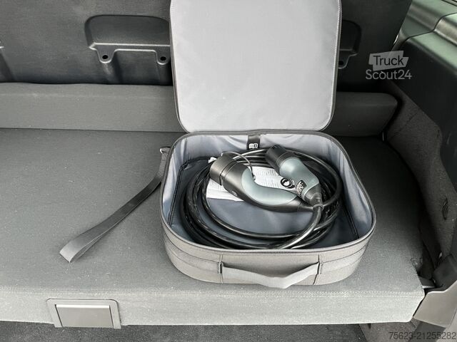 Minibuss Mercedes-Benz EQV 300  Distr. Liege Tisch