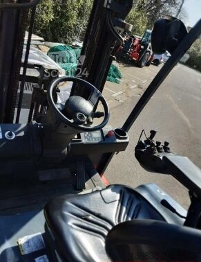 Empilhador Toyota traigo 8FBMKT25