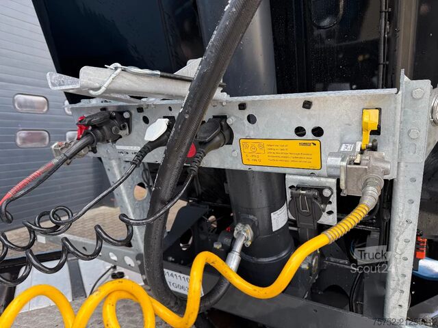 Tipper Schmitz Cargobull SKI 24 SL 28m3 Stalen kipper Liftas Automatisch...