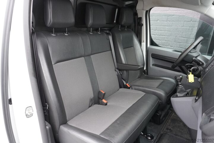 Panelinis furgonas Opel Vivaro 1.5 CDTI EURO 6 - Airco - Cruise - PDC -...