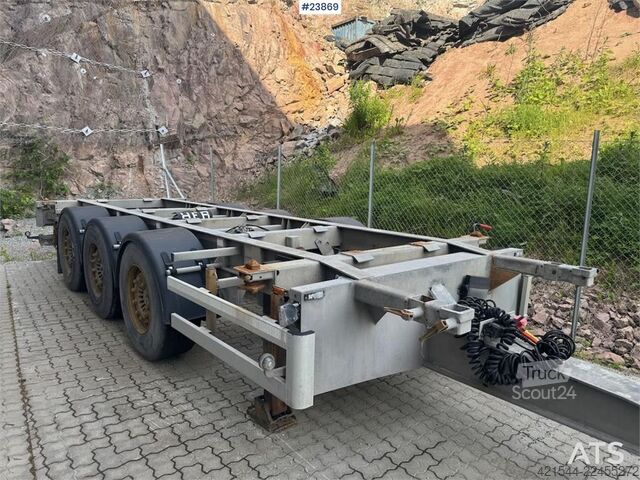 Transporte de contenedores HFR Container Trailer – Delivered with New Roadworthin
