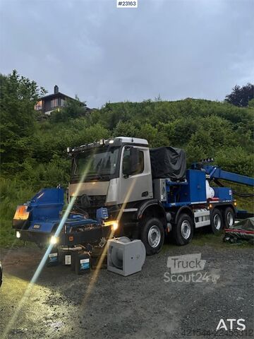 Blender Mercedes-Benz Arocs with a Meyco Roadrunner concrete spray unit
