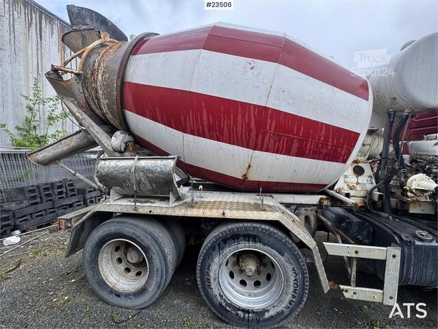 Licuadora Scania 114G 380 6x2 Concrete Mixer Truck – 6 Cubic Meter