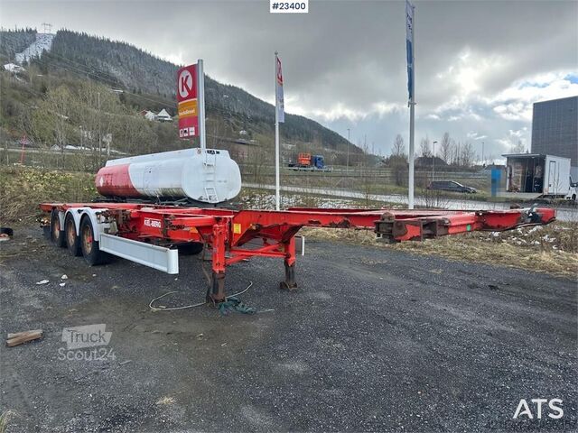 Transporte de contenedores Kel-Berg C30F