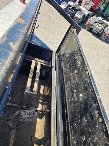 Låg lastare BROSHUIS E 2190/27 / SEMI LOWLOADER/ 6 MTR EXTENDIBLE/SA...