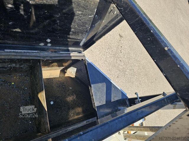 Låg lastare BROSHUIS E 2190/27 / SEMI LOWLOADER/ 6 MTR EXTENDIBLE/SA...