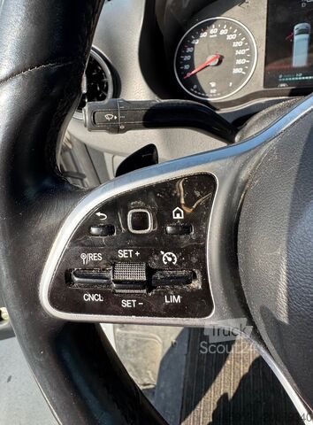 Araç taşıma çekicisi Mercedes-Benz Sprinter 519