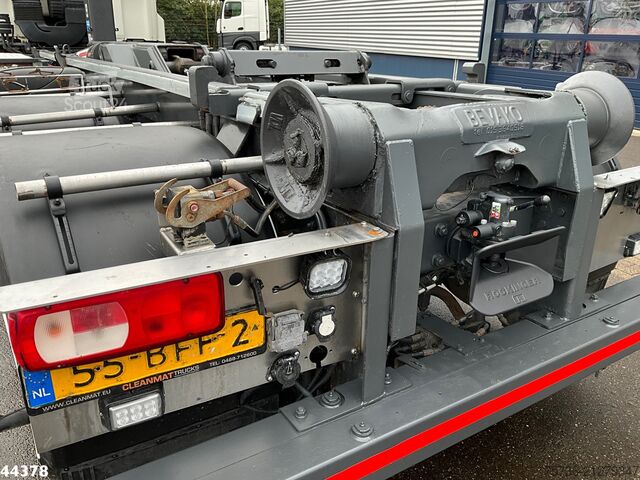 Hook arm system DAF FAQ CF 440 Euro 6 VDL 25 Ton haakarmsysteem
