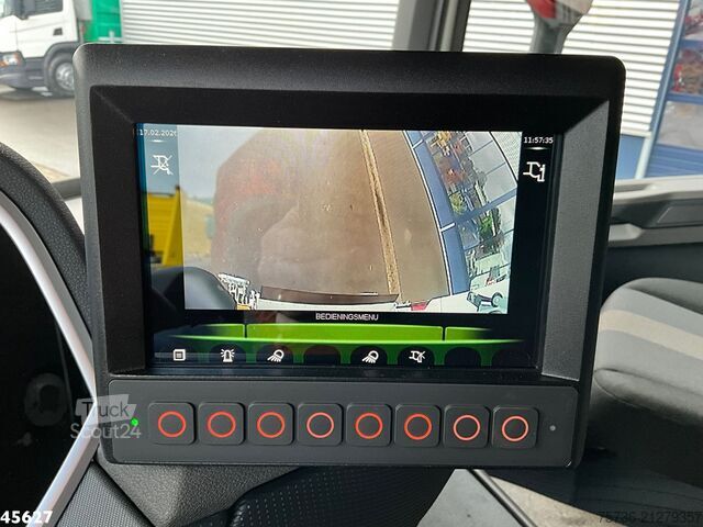 Vuilniswagen DAF FAG XD 300 Euro 6 Geesink 17m³