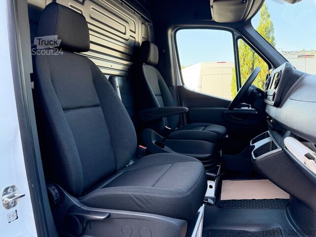 Furgoneta de caja alta MERCEDES-BENZ Sprinter 319 CDI Kasten 3,5t ALLRAD 4x4 L2H2