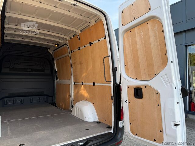 Furgoneta de caja alta MERCEDES-BENZ Sprinter 319 CDI Kasten 3,5t ALLRAD 4x4 L2H2