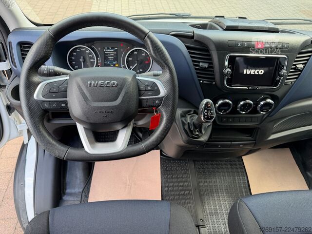 Kastenwagen hoch IVECO Daily 3,0L Diesel 35S18 Kasten Mixto *AHK3,5t*