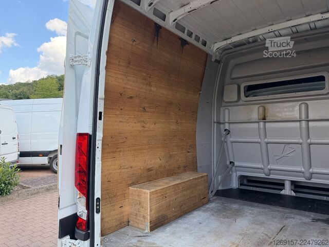 Kastenwagen hoch IVECO Daily 3,0L Diesel 35S18 Kasten Mixto *AHK3,5t*