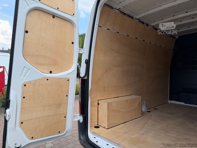 Βαν με ψηλή οροφή MERCEDES-BENZ Sprinter 211 CDI Kasten L2H2 *ORIGINAL 950km* AC