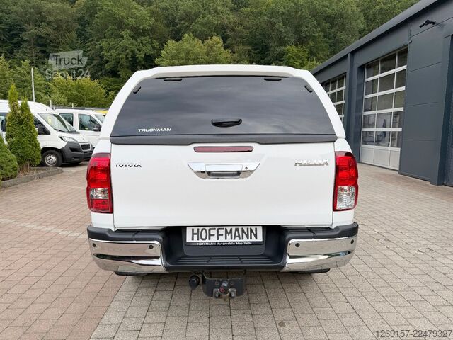 Furgons TOYOTA Hilux 2,4D Double Cab Comfort 4x4 Hardtop Autom.