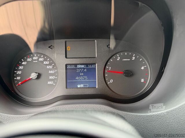 Фургон с высокой крышей MERCEDES-BENZ Sprinter 314 CDI Kasten L1H2 3.5t Werkzeugregale