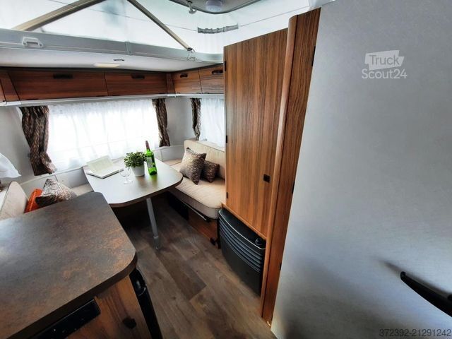 Caravane HYMER/ERIBA Touring 320 Verfüg./Sparen Sie 9.345,- ¤